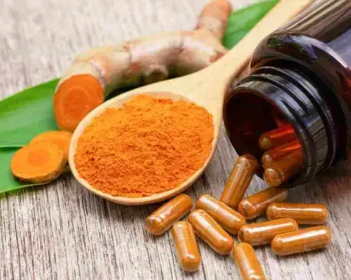 Curcumin-8