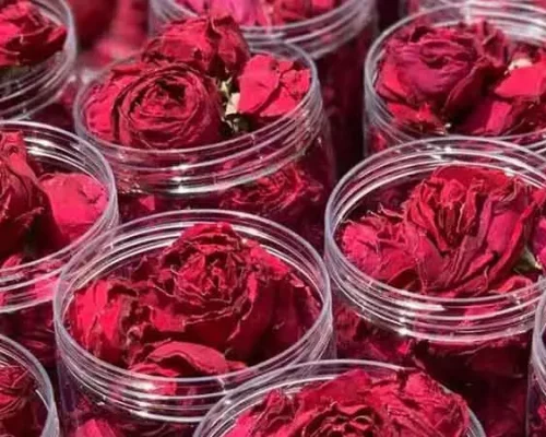 Dehydrated Rose Petals
