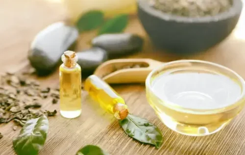 Tea-Tree-Essential-Oil-8 Tea-Tree-Essential-Oil-8
