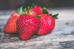 FD Strawberry Whole1